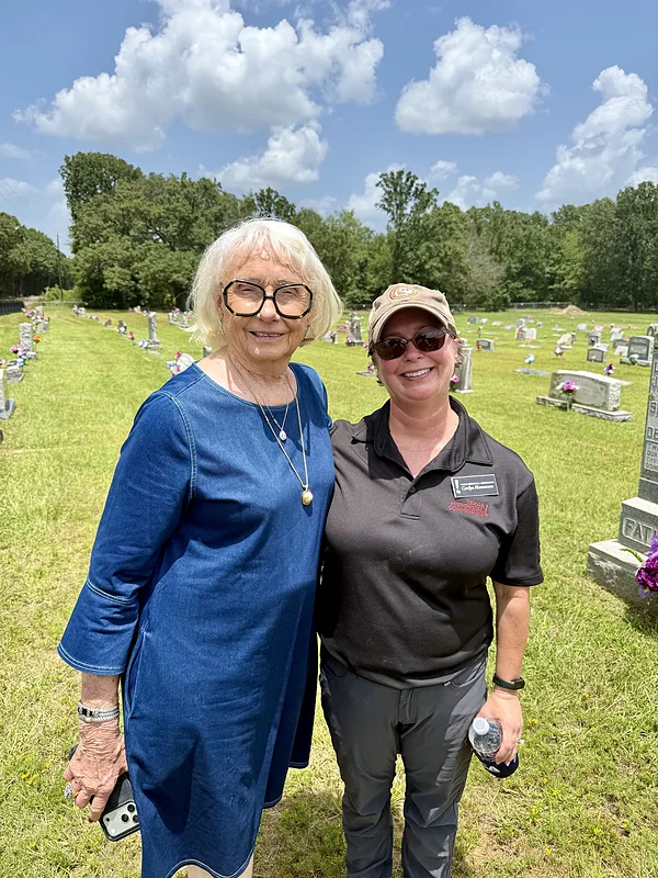 Board President Vivian Dennis-Monzingo &amp; Carlyn Hammons, Head of Texas Historical Commission Cemetery Preservation